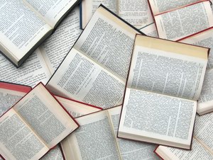 阿拉善盟地毯清洗有限責任公司