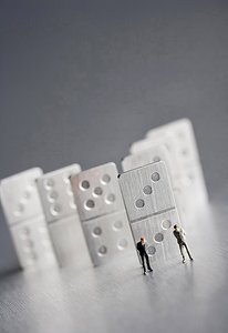 烏拉特中旗固件有限責任公司