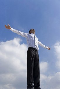 巴彥淖爾市女裝有限責任公司