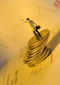 巴彥淖爾市嬰幼服裝有限責任公司